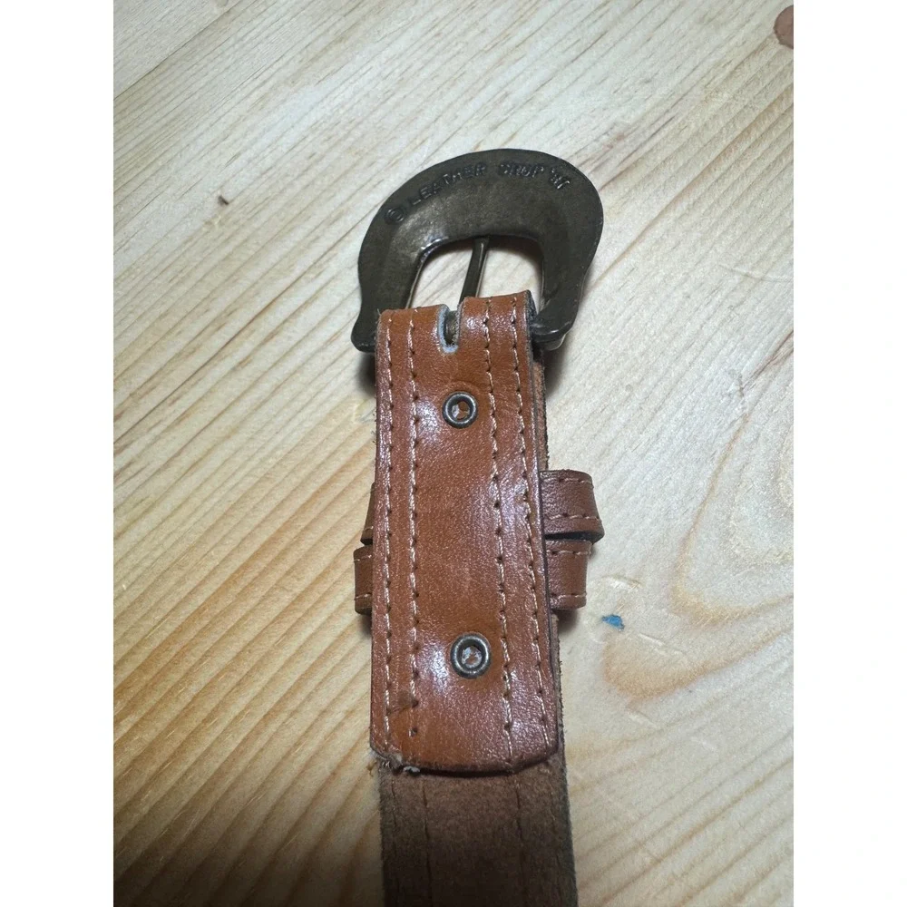 Leather Shop 1987 Vtg Leather Belt Antiqued Brass horseshoe Buckle Sm women's